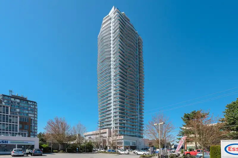 2105 11967 80 AVENUE - photo 1 of 35