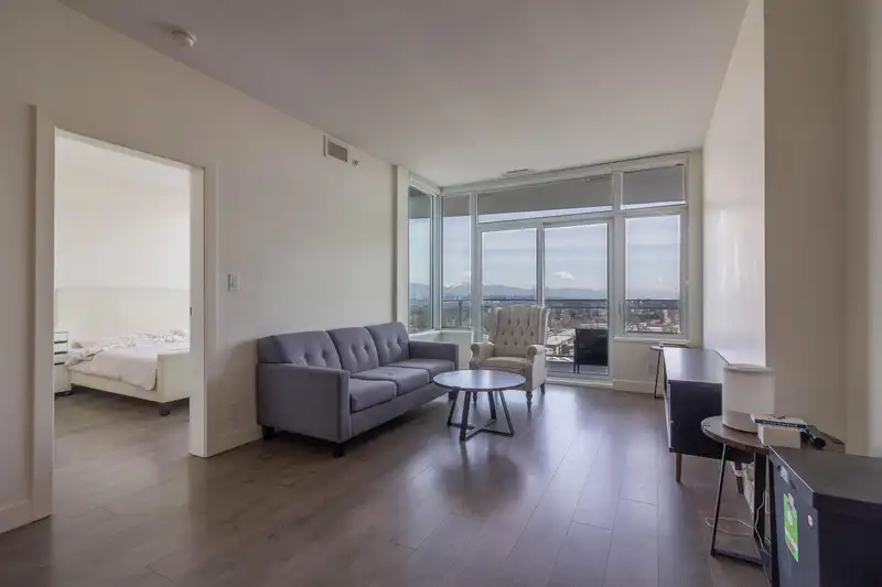 1803 5051 IMPERIAL STREET - photo 3 of 36