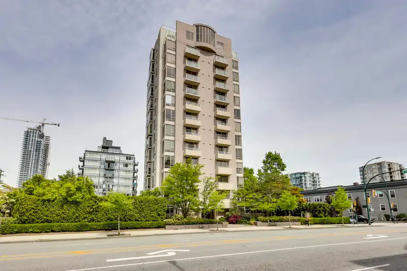 1001 1405 W 12TH AVENUE - photo 2 of 28