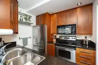 104 2412 ALDER STREET - thumbnail 10