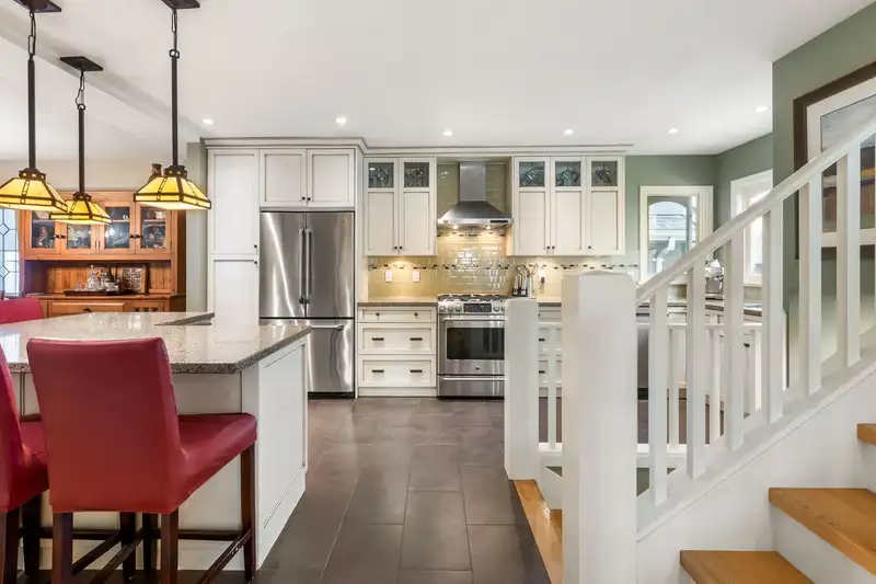 2857 W 35TH AVENUE - photo 1 of 40