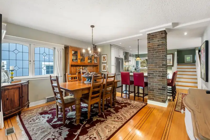 2857 W 35TH AVENUE - photo 3 of 40