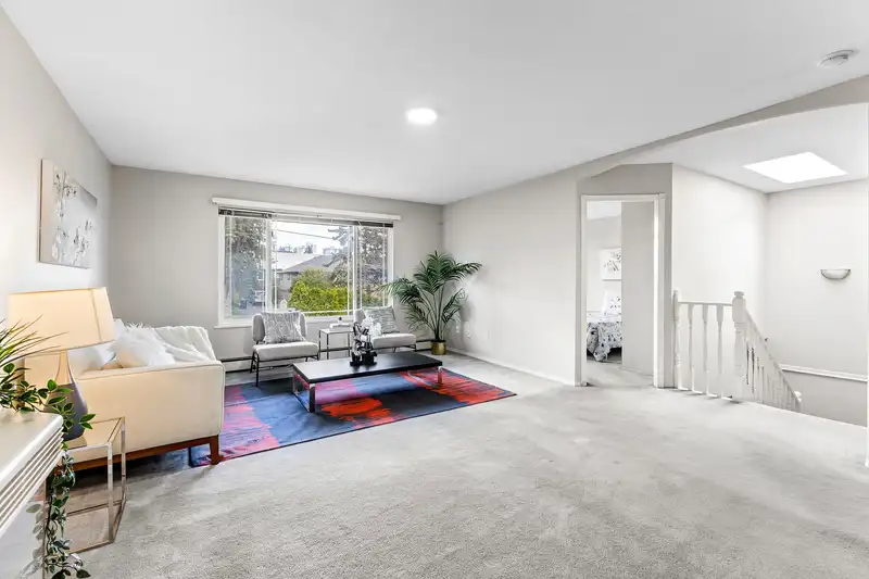 620 THIRTEENTH STREET - photo 4 of 32