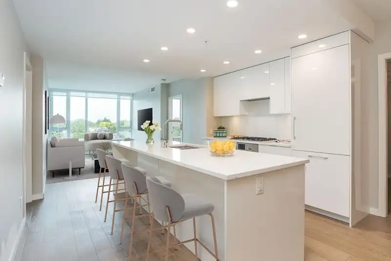 811 2888 CAMBIE STREET - photo 1 of 40