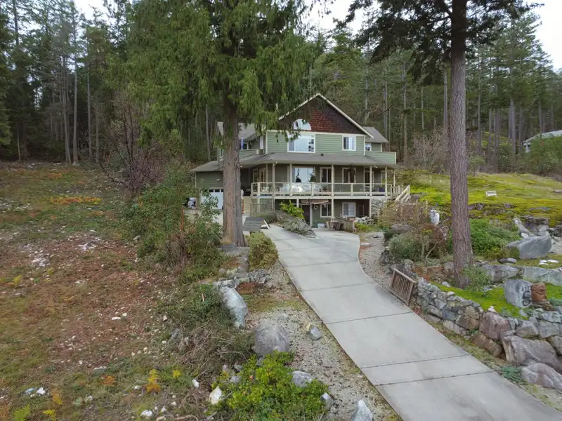 4177 JOHNSTON HEIGHTS DRIVE - photo 1 of 40