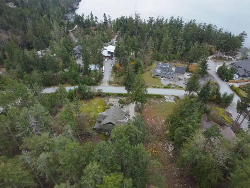 4177 JOHNSTON HEIGHTS DRIVE - photo 4 of 40