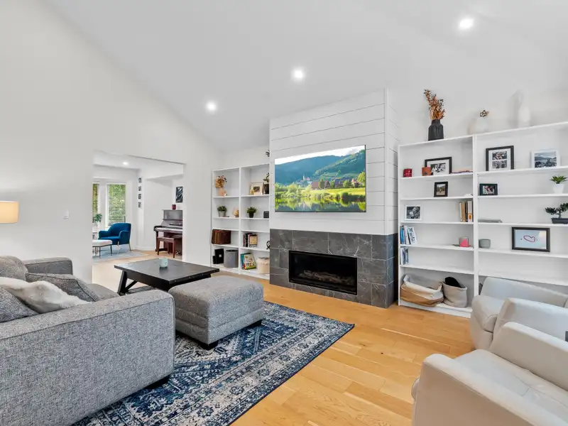 8609 215 STREET - photo 3 of 33
