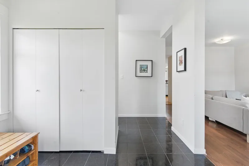 2968 W 20TH AVENUE - photo 4 of 22