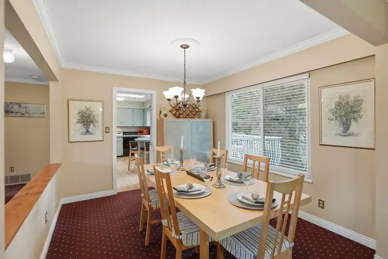 10523 DUNLOP ROAD - photo 4 of 40