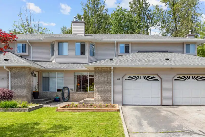 35 22900 126 AVENUE - photo 1 of 28