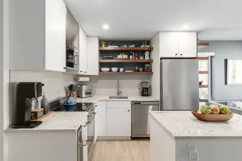 307 1661 E 2ND AVENUE - photo 1 of 19