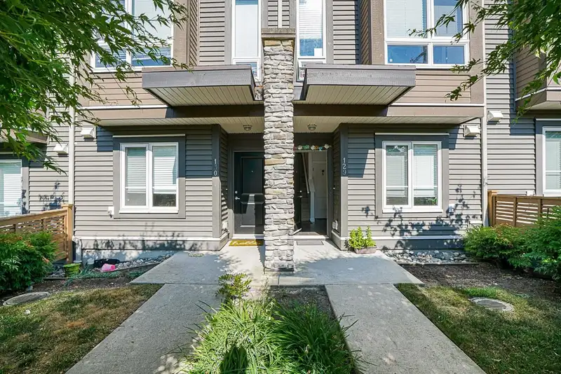 129 5888 144 STREET - photo 4 of 39