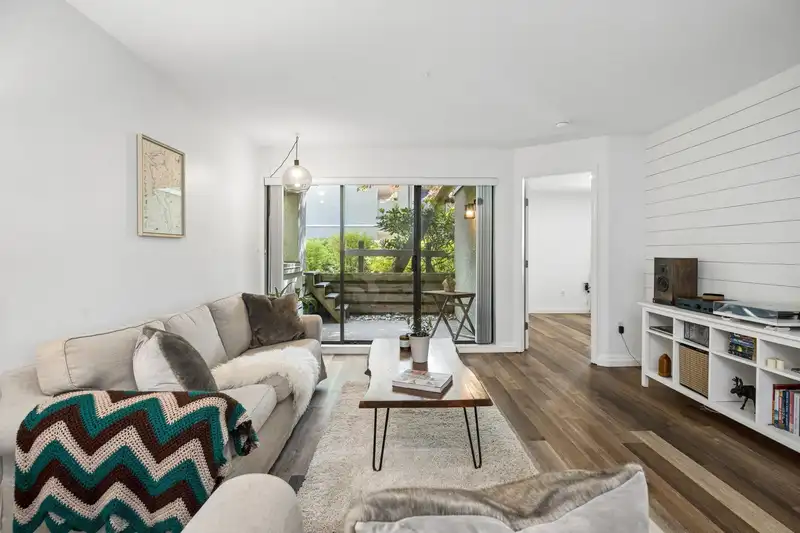 108 1200 PACIFIC STREET - photo 4 of 22