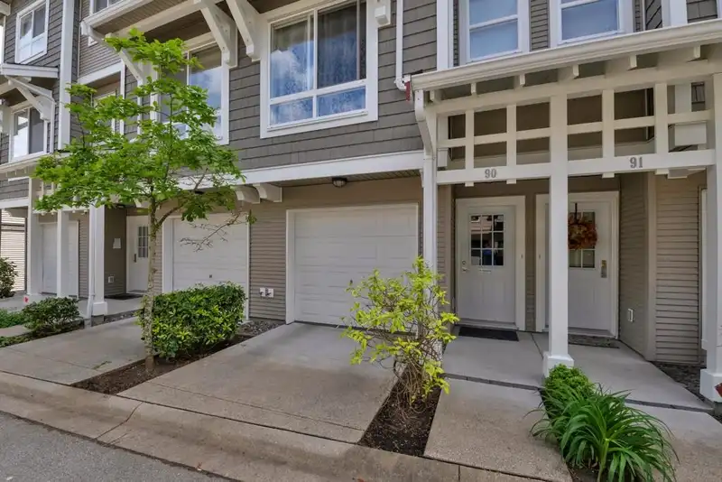 90 2729 158 STREET - photo 1 of 38