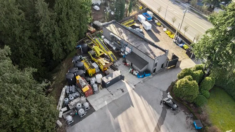 23009 FRASER HIGHWAY - photo 4 of 25