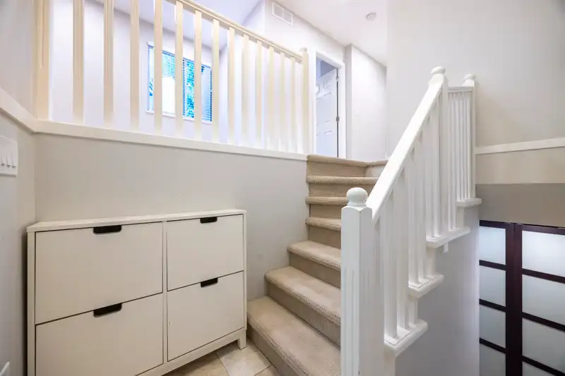 8575 WOODRIDGE PLACE - photo 4 of 25