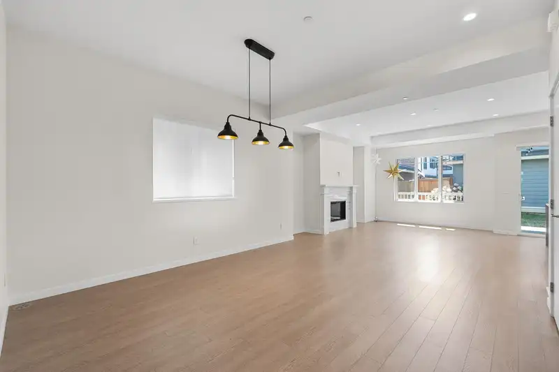 4714 HAZELNUT WAY - photo 4 of 36