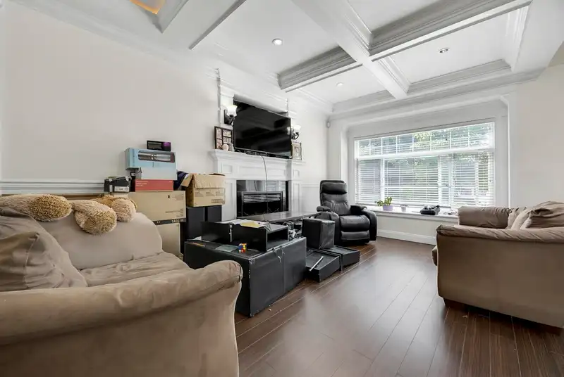 11571 WILLIAMS ROAD - photo 3 of 40