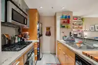 1901 33 SMITHE STREET - thumbnail 14