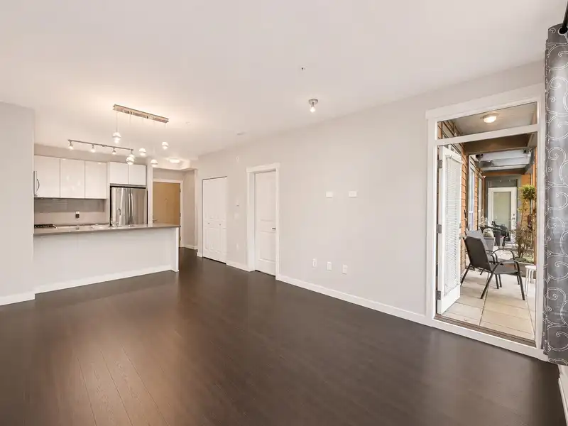 108 607 COTTONWOOD AVENUE - photo 2 of 20
