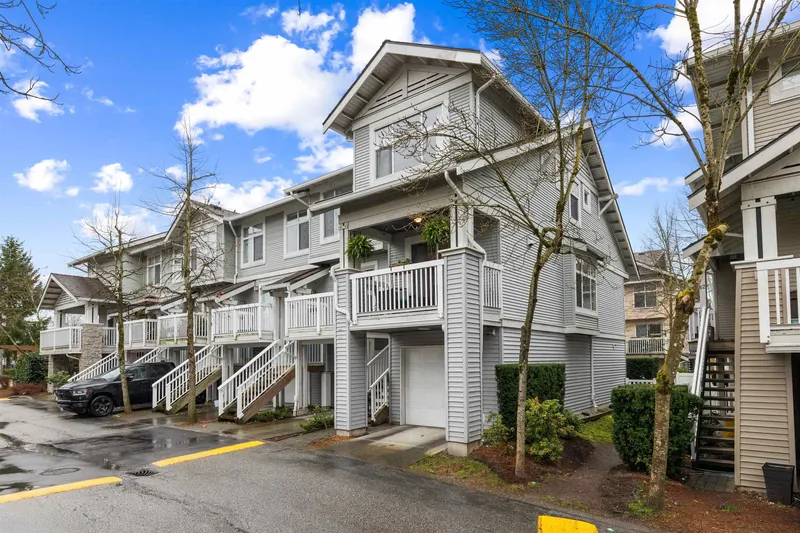 61 7179 201 STREET - photo 2 of 25