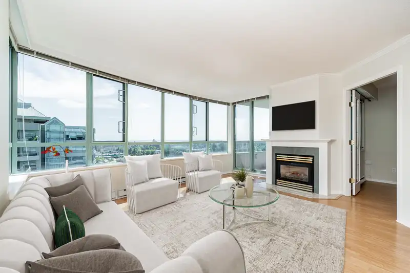 1703 15030 101 AVENUE - photo 1 of 27