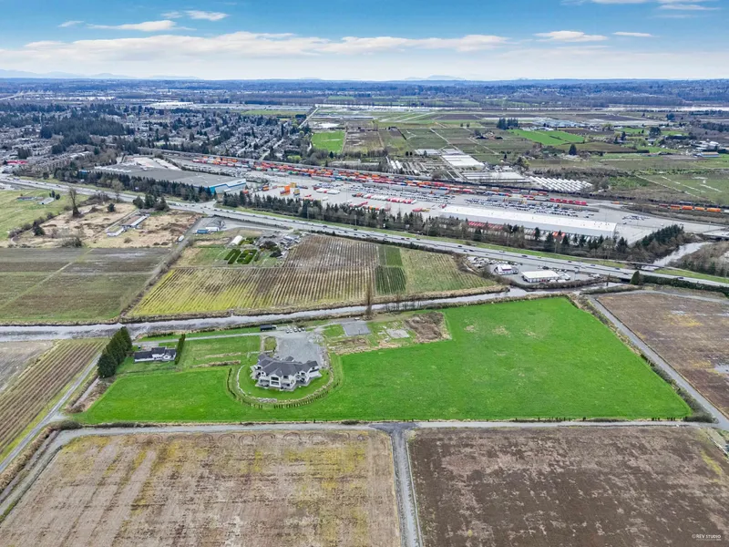 18782 OLD DEWDNEY TRUNK ROAD - photo 4 of 25