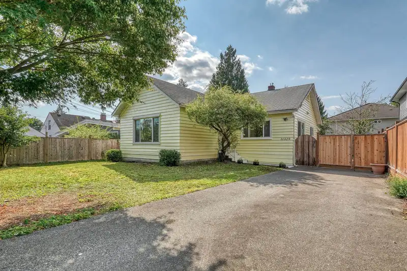 11329 207TH STREET - photo 1 of 40