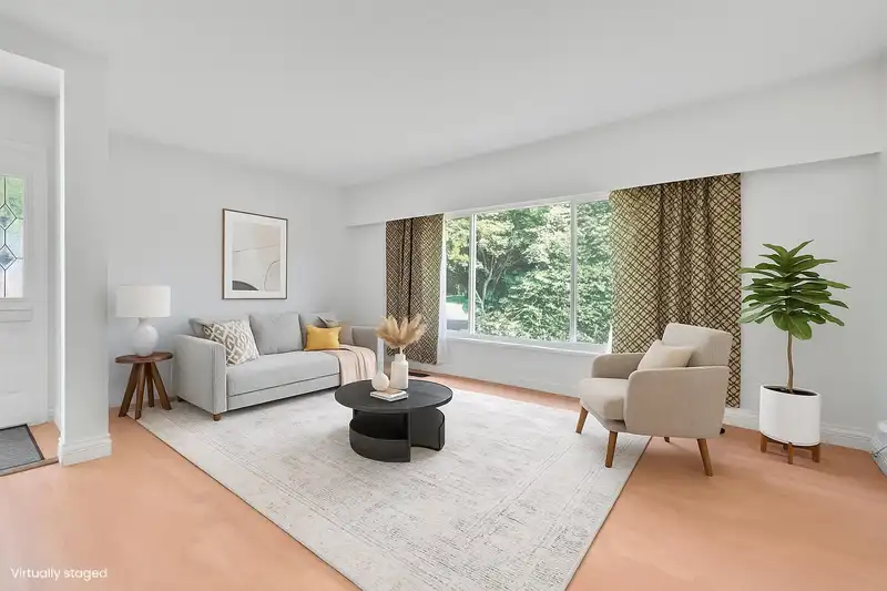 11329 207TH STREET - photo 2 of 40