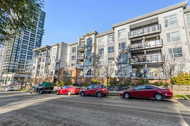 516 13733 107A AVENUE - photo 1 of 25