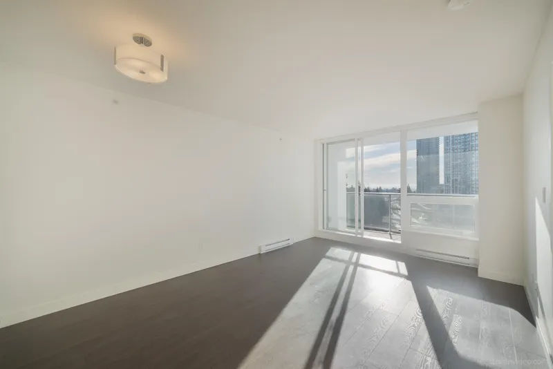 1605 13696 100 AVENUE - photo 4 of 25