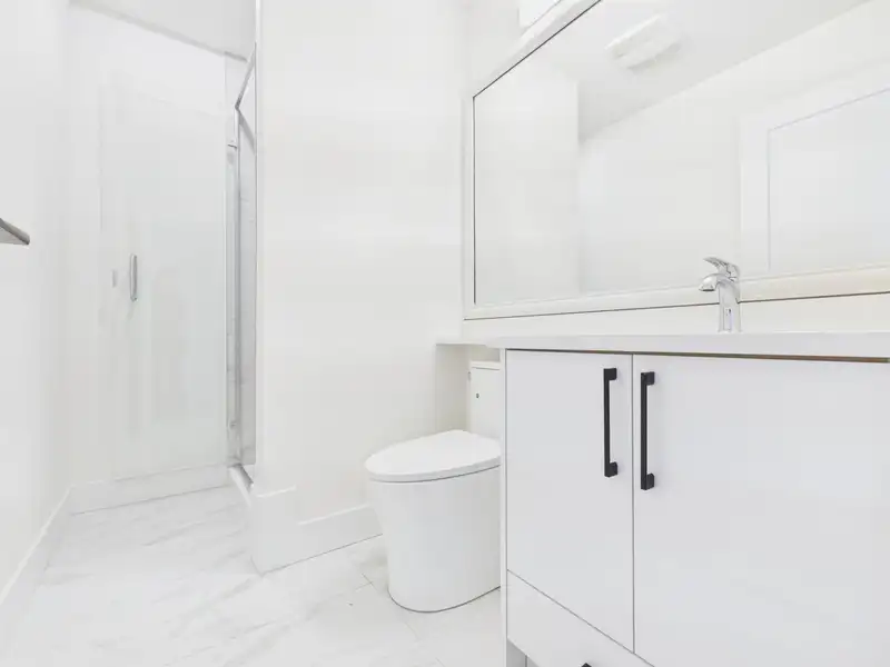 4231 FLEMING STREET - photo 3 of 13