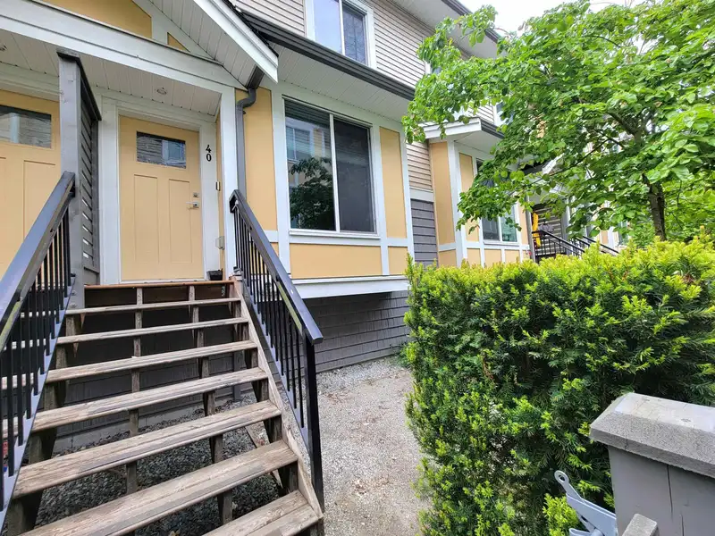 40 9718 161A STREET - photo 4 of 34
