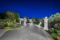 839 EYREMOUNT DRIVE - thumbnail 1