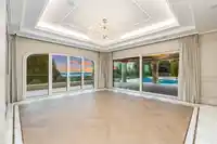 839 EYREMOUNT DRIVE - thumbnail 11