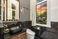 839 EYREMOUNT DRIVE - thumbnail 26