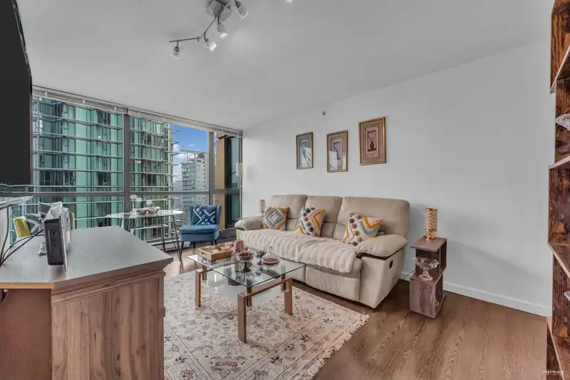 1905 1331 ALBERNI STREET - photo 3 of 30