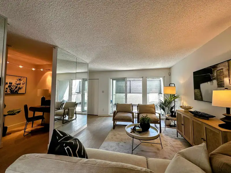 1369 W 8TH AVENUE - photo 2 of 33