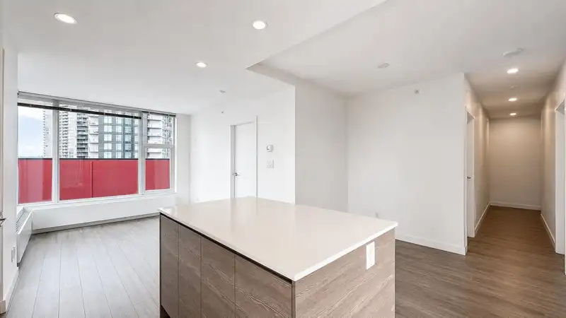 404 13655 FRASER HIGHWAY - photo 2 of 26