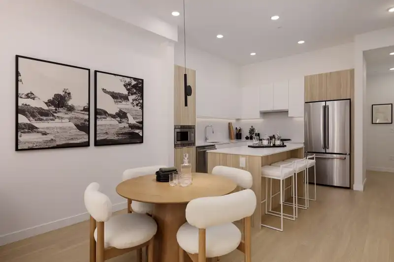 101 2450 GARDEN DRIVE - photo 2 of 32