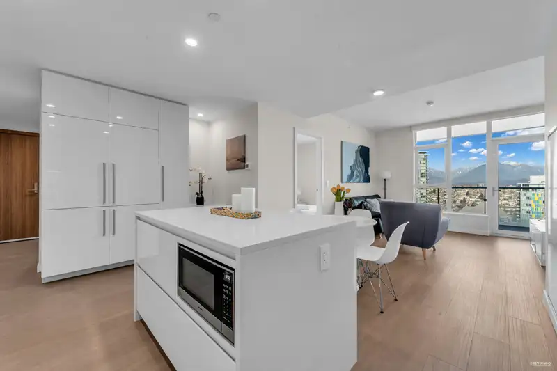 3506 4168 LOUGHEED HIGHWAY - photo 4 of 40