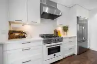 305 168 E 35TH AVENUE - thumbnail 12