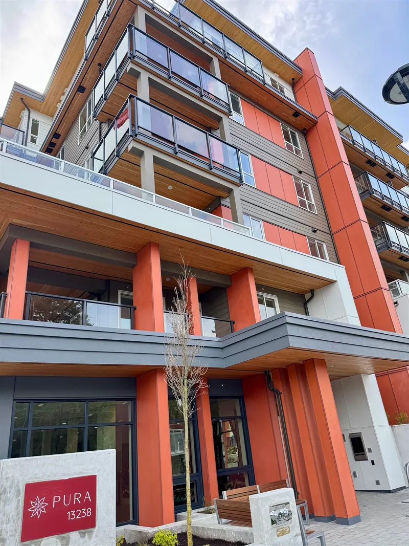 509 13238 105TH AVENUE - photo 1 of 25