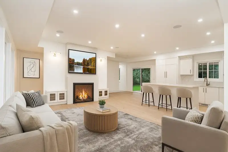 24430 56 AVENUE - photo 3 of 37