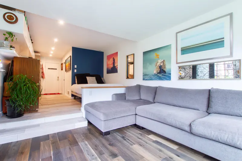 405 6850 CRABAPPLE DRIVE - photo 3 of 18