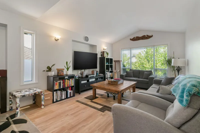 23788 KANAKA WAY - photo 4 of 25