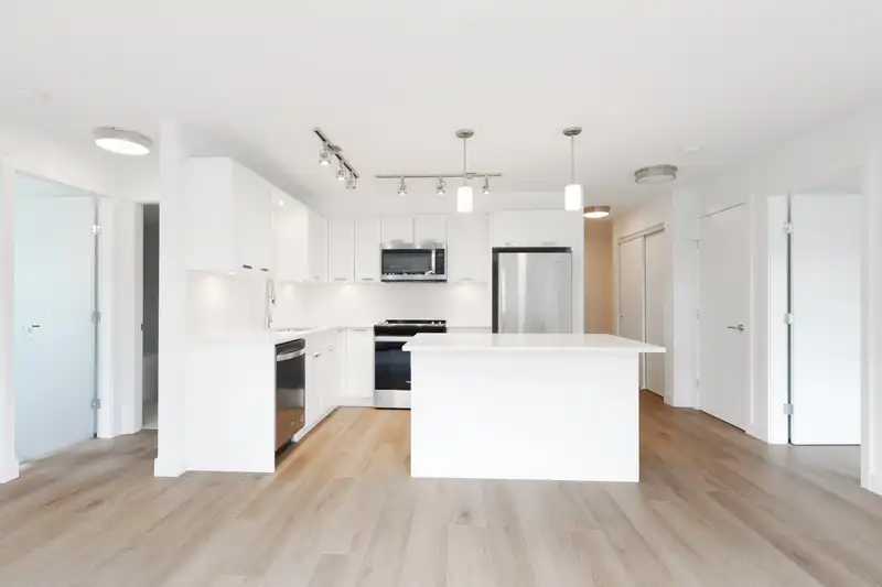 313 22562 121 AVENUE - photo 4 of 29
