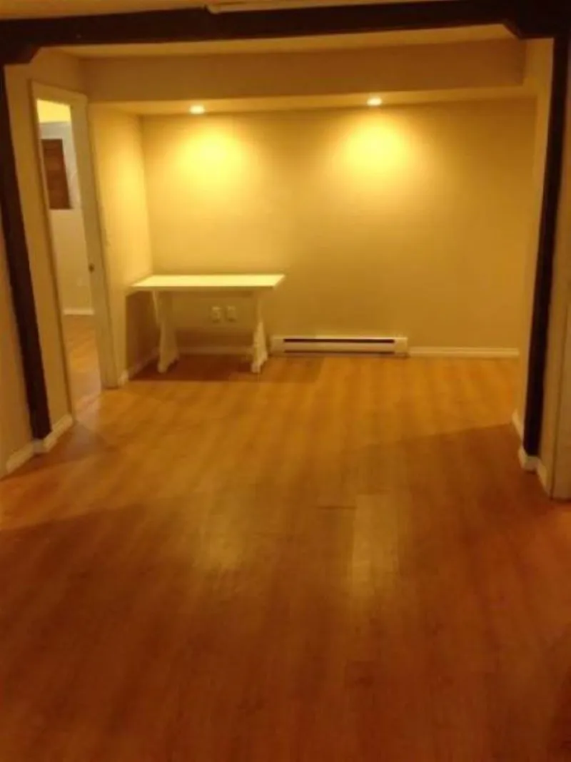 2147 SHAUGHNESSY STREET - photo 2 of 10