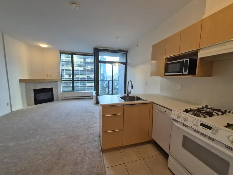 806 1239 W GEORGIA STREET - photo 1 of 40