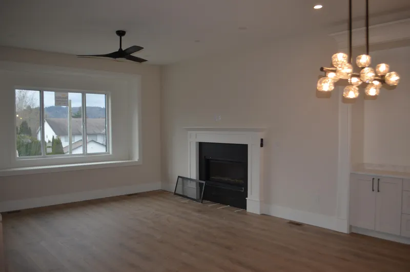 8512 NOTTMAN STREET - photo 3 of 24